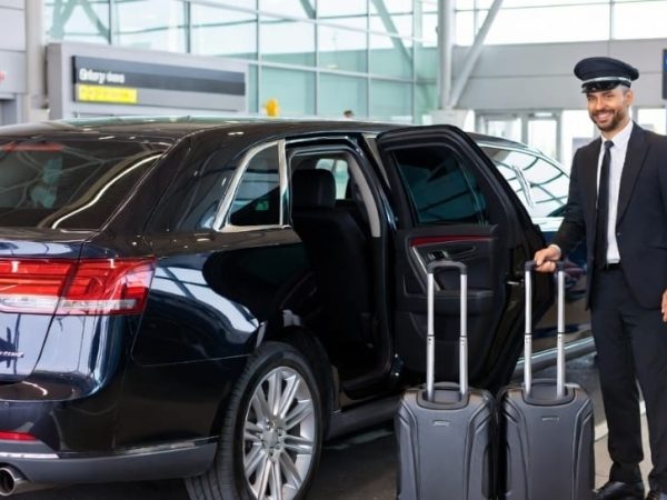 Airport Pickup (YYZ Arrivals) - 75 Thorncliffe Park Dr, East York, ON M4H 1L4, Canada